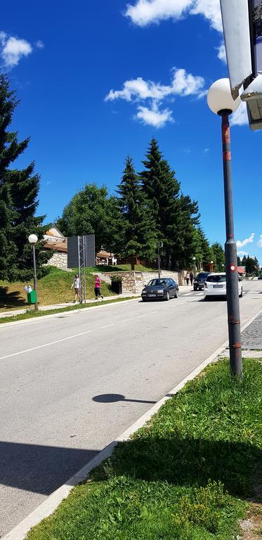 Apartments Popovic Zabljak  Bagian luar foto